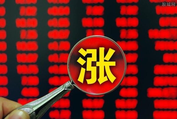配资世家股票平台 中国股市：解读——主力拉升的惯用手法，散户的福音，建议收藏！